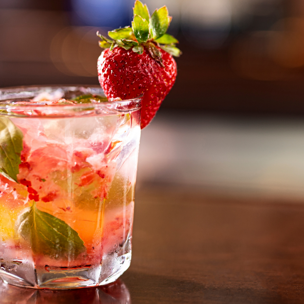 bulles_de_ruche_mocktail_sans_alcool_fraise_sureau_miel